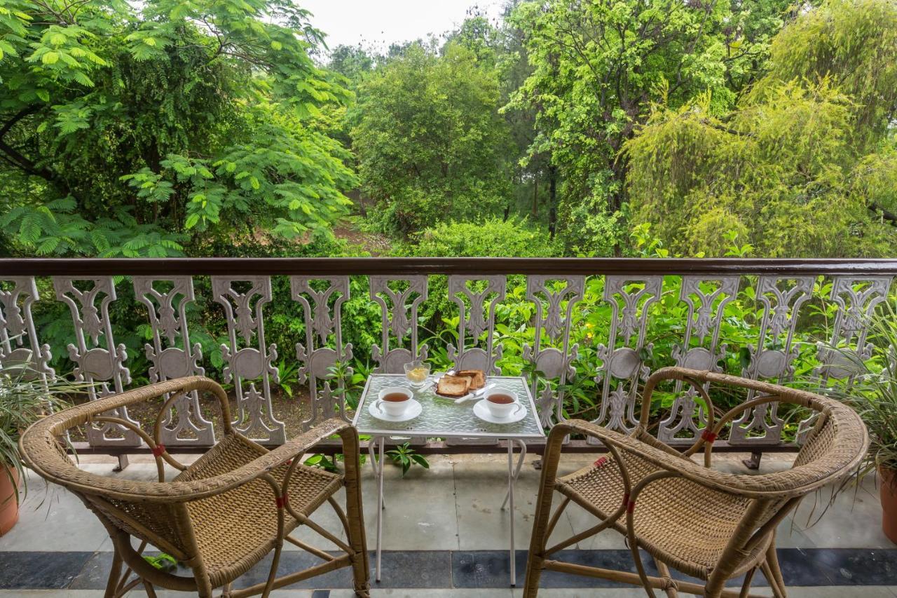Saffronstays Firdaus Baug Khamshet Екстер'єр фото